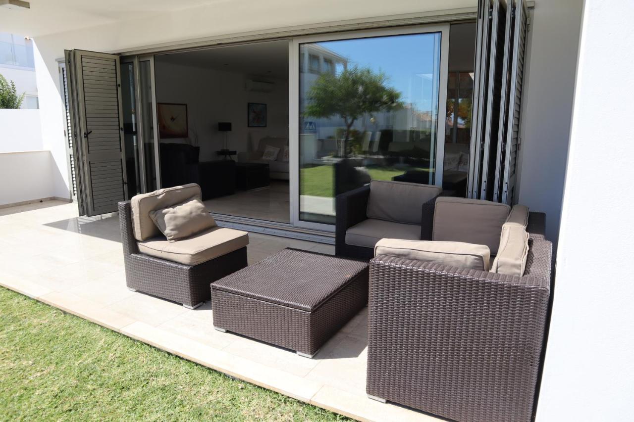 Villa Dos Salgados, 5Bdr, Beach Front, Near Salgados Golf Club Guia  Eksteriør billede