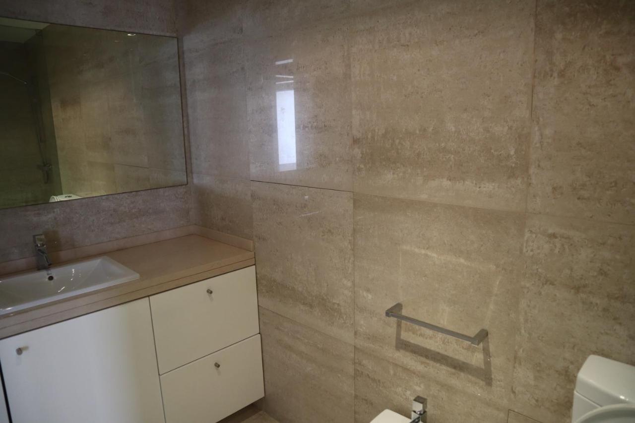 Villa Dos Salgados, 5Bdr, Beach Front, Near Salgados Golf Club Guia  Eksteriør billede