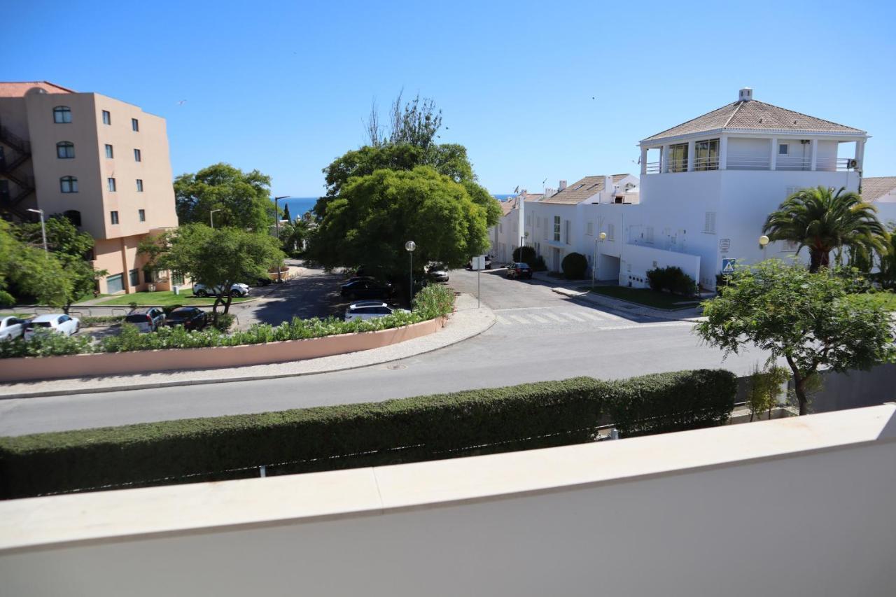 Villa Dos Salgados, 5Bdr, Beach Front, Near Salgados Golf Club Guia  Eksteriør billede