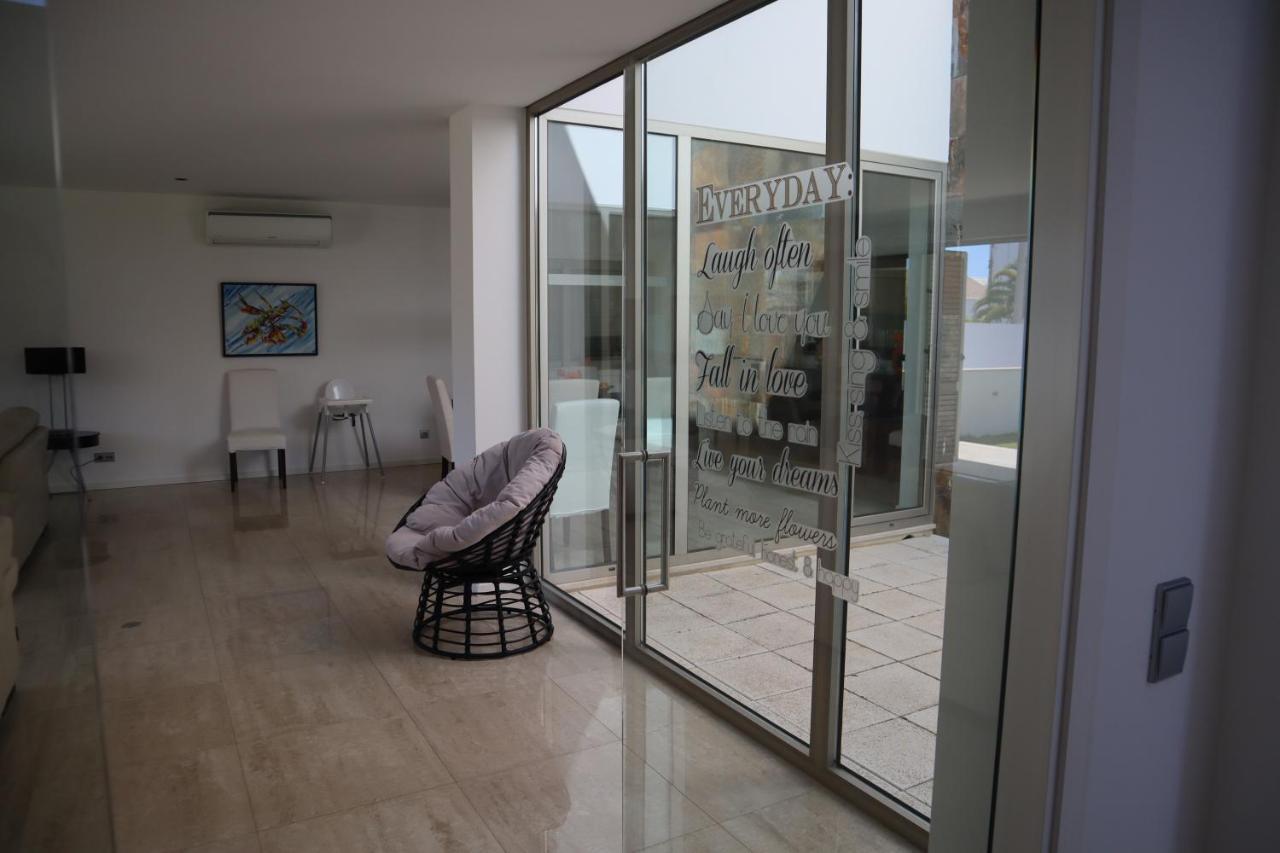 Villa Dos Salgados, 5Bdr, Beach Front, Near Salgados Golf Club Guia  Eksteriør billede