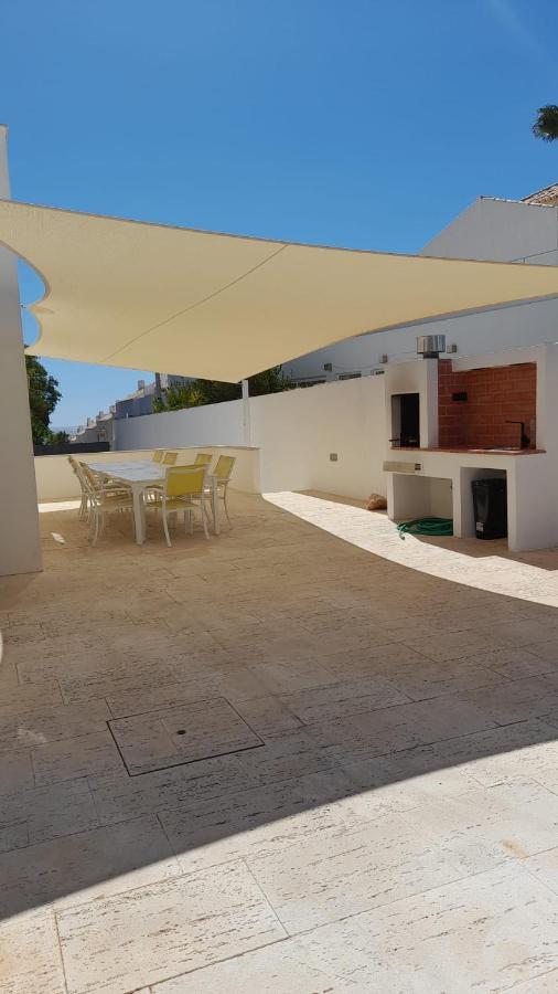 Villa Dos Salgados, 5Bdr, Beach Front, Near Salgados Golf Club Guia  Eksteriør billede